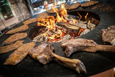 Rindfleisch auf Grill