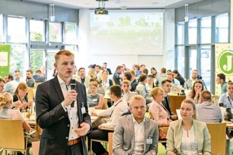 Junglandwirt:innen-Frühstück beim Bauerntag